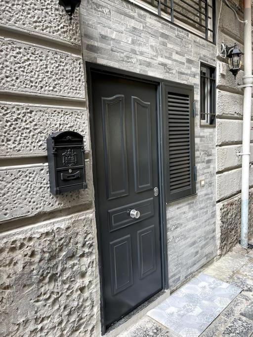 White House Spacca Napoli Εξωτερικό φωτογραφία